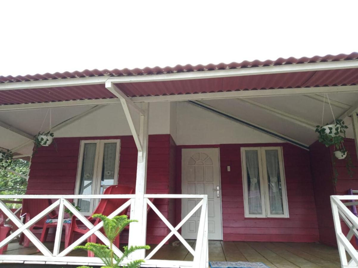 Pondok Oma Lasikin Экстерьер фото